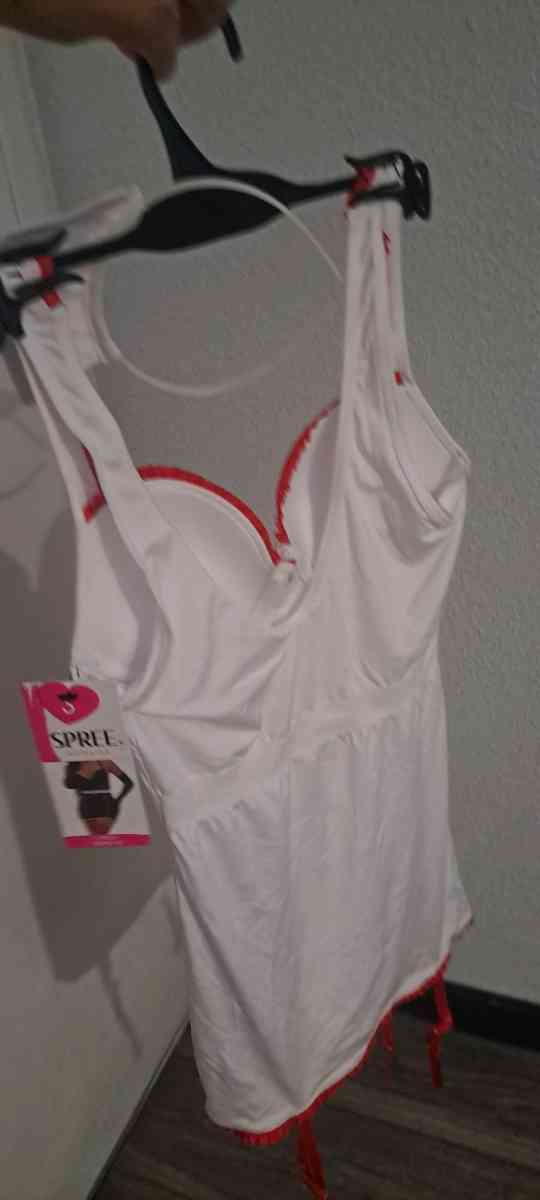 NEW XL NURSE SEXY COSTUME