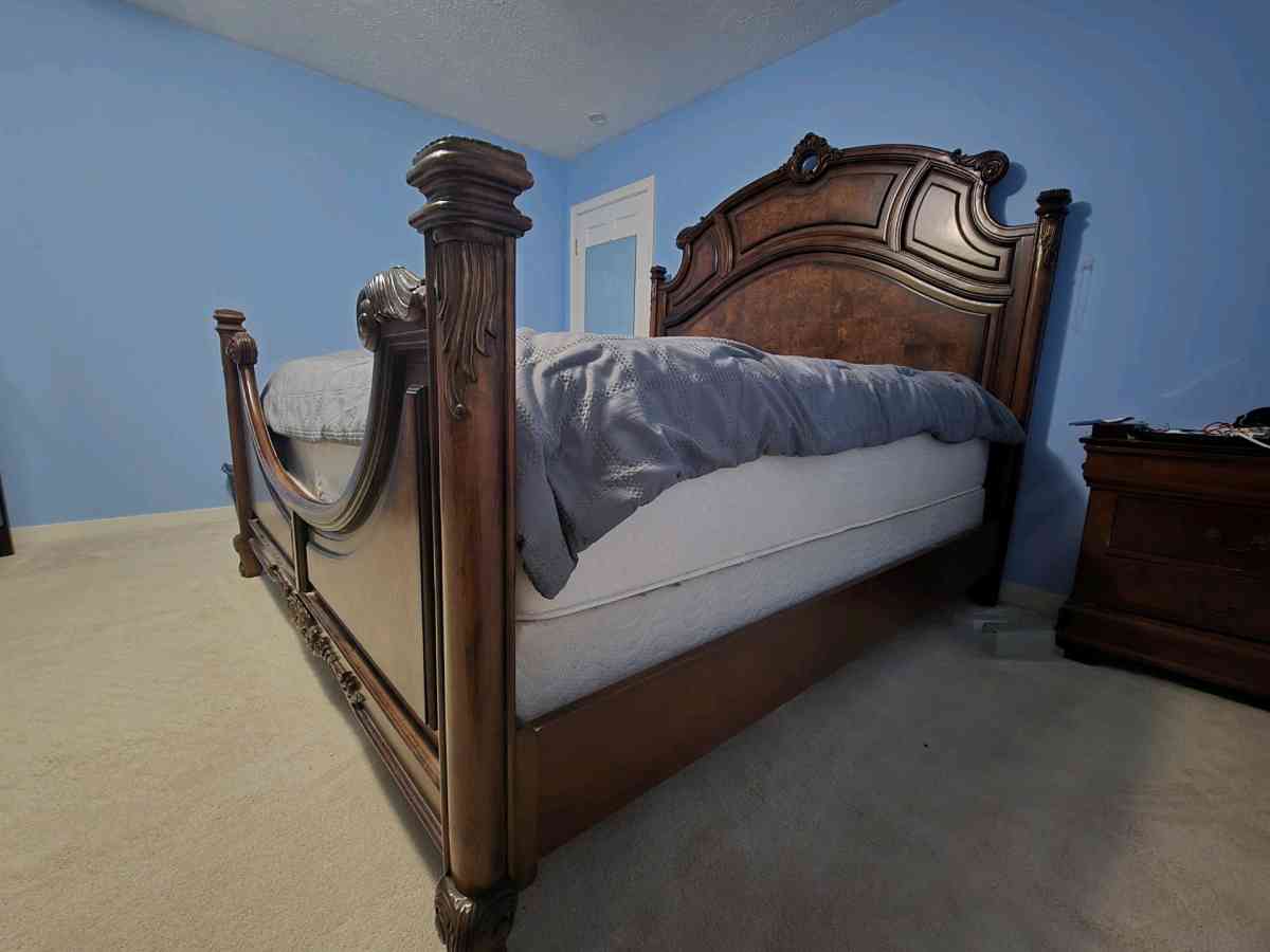 Fairmount Designs California King Bed Frame and nightstand