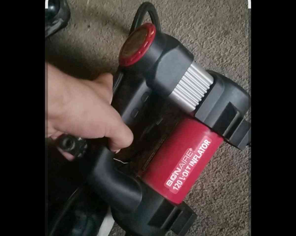120v air compressor - Visalia, California - FleaMarketBay