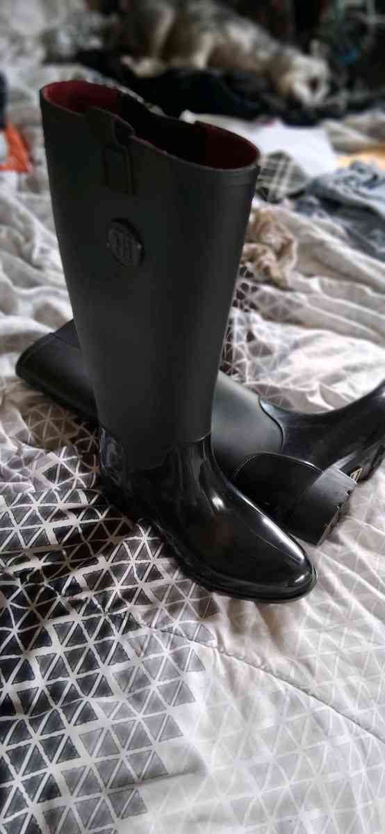 Tommy Hilfiger Boots
