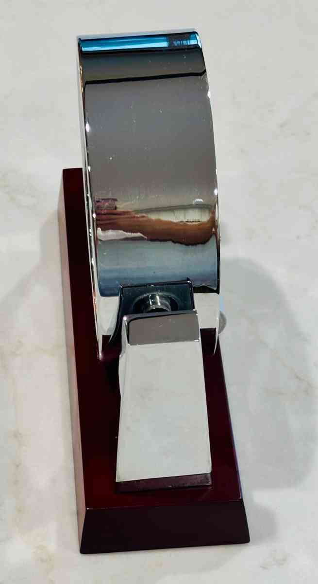 Bulova Desk Top Clock - Agency, Missouri - FleaMarketBay