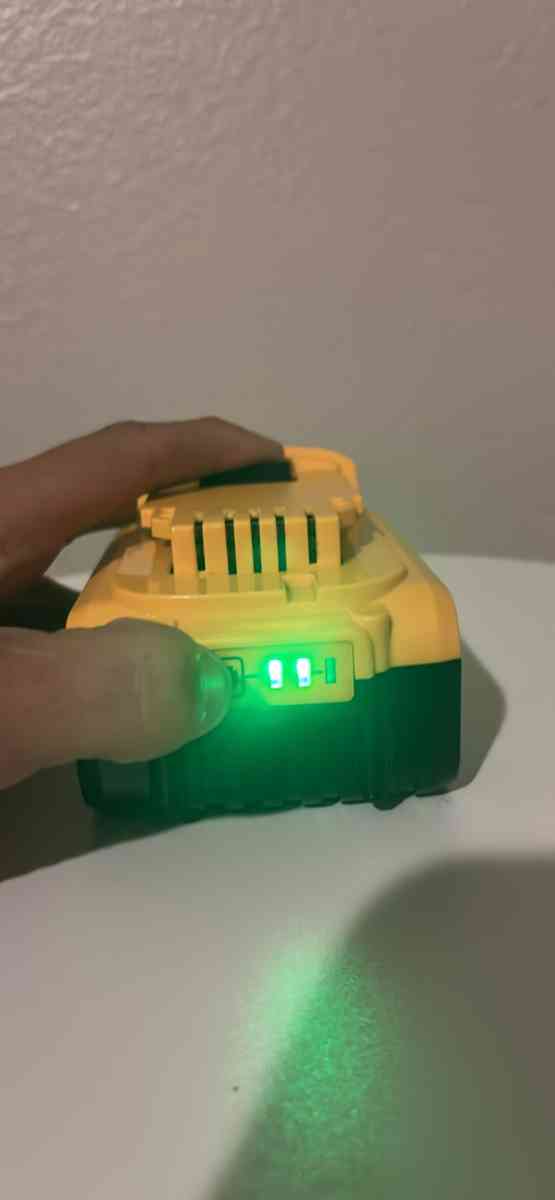 DEWALT 20v 8ah replacement battery