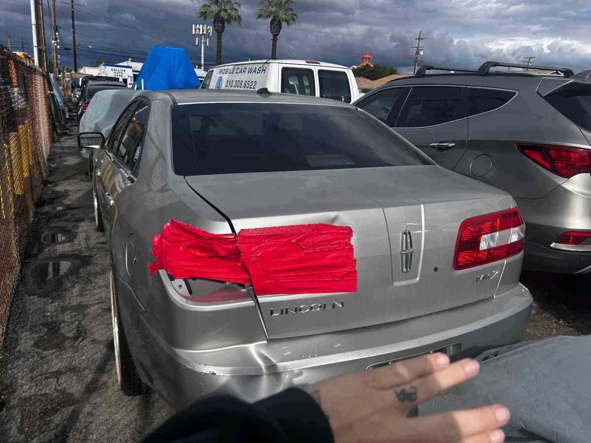 2007 Lincoln MKZ - California Hot Springs, California - FleaMarketBay
