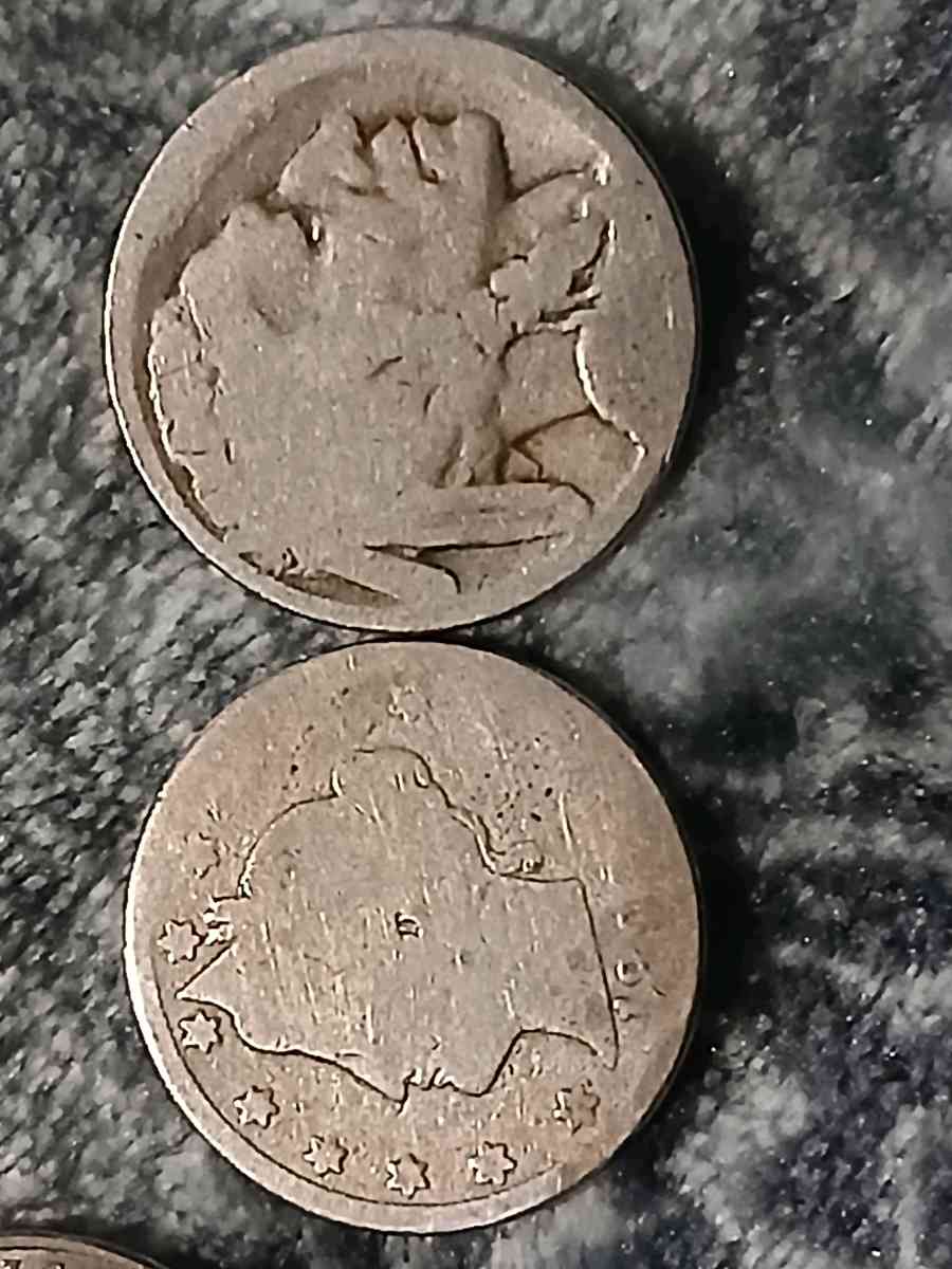 Lot of 5 Nickels 1892 2x 2004 2005 no date