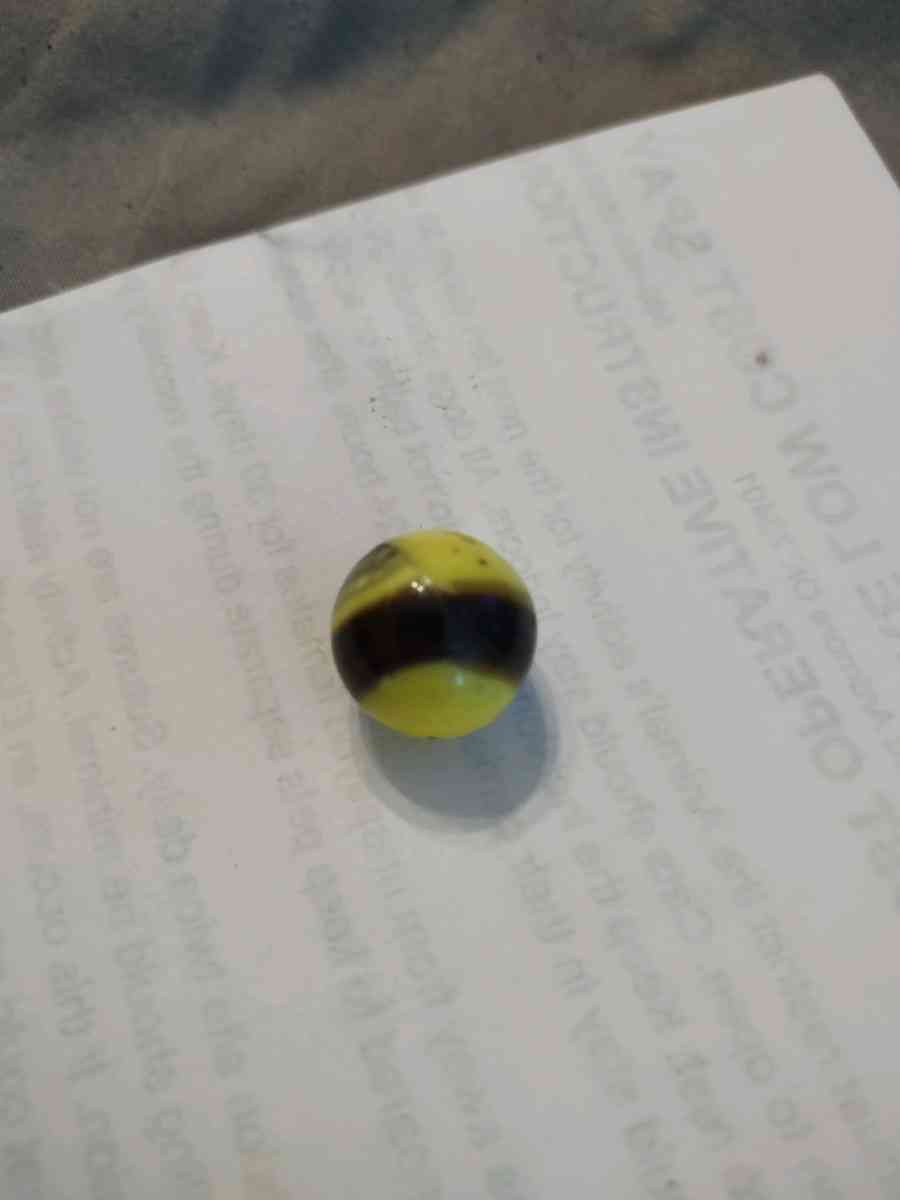 Vintage Bumble Bee Meble