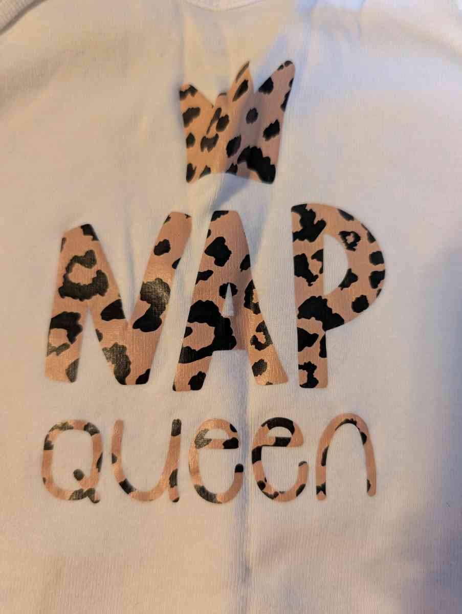 Nap queen onesie - Savannah, Georgia - FleaMarketBay