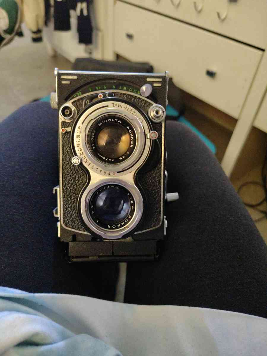 Selling a vintage Minolta CitizenMVL Rokkor camera