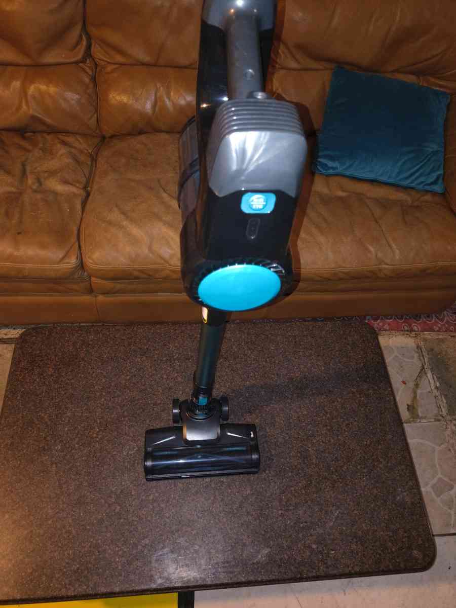 Cordless Vacuum - Houston, Texas - FleaMarketBay