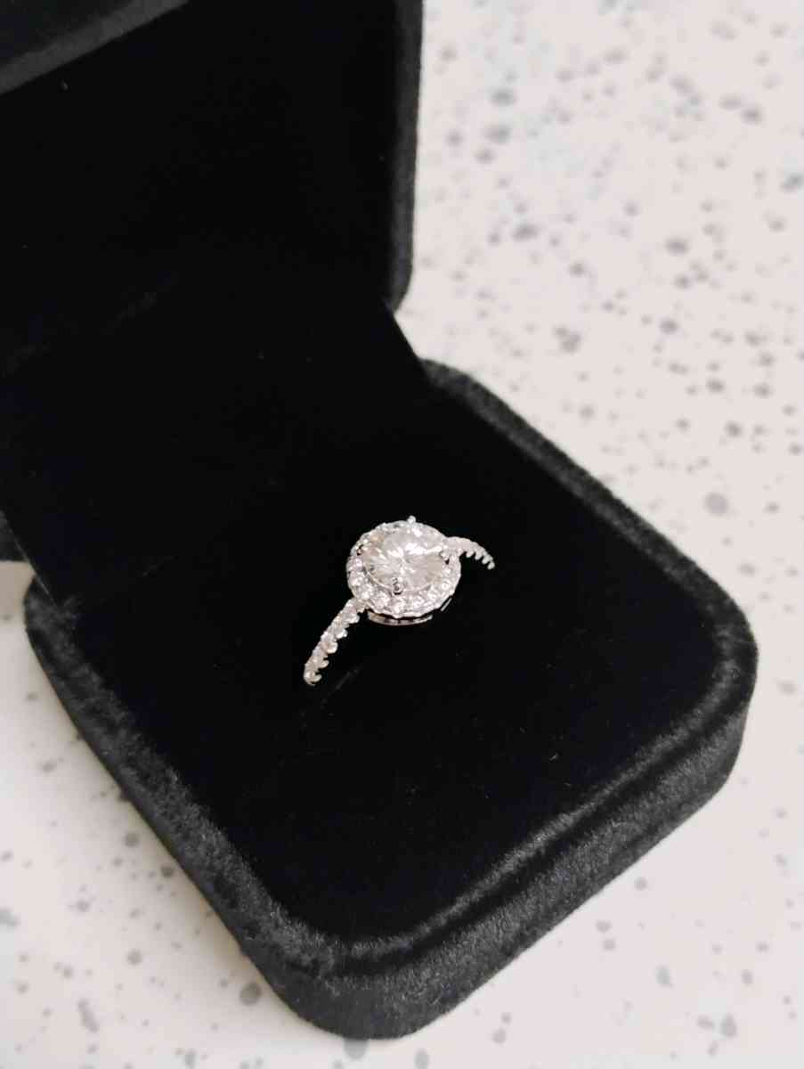 925 Stamped MOISSANITE STONE - Houston, Texas - FleaMarketBay
