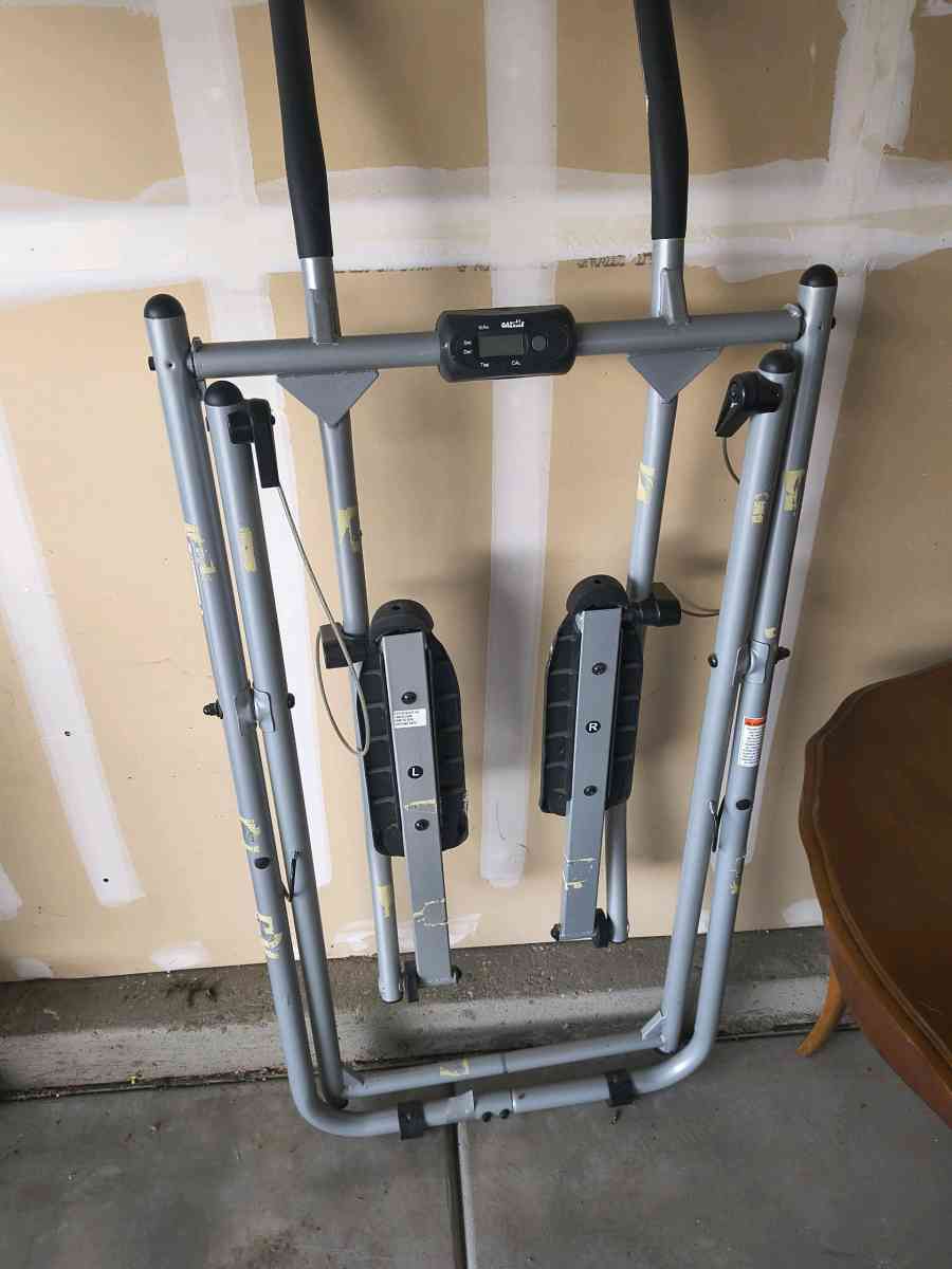 Gazelle Glider Exercise Machine  Smooth LowImpact Cardio Tra