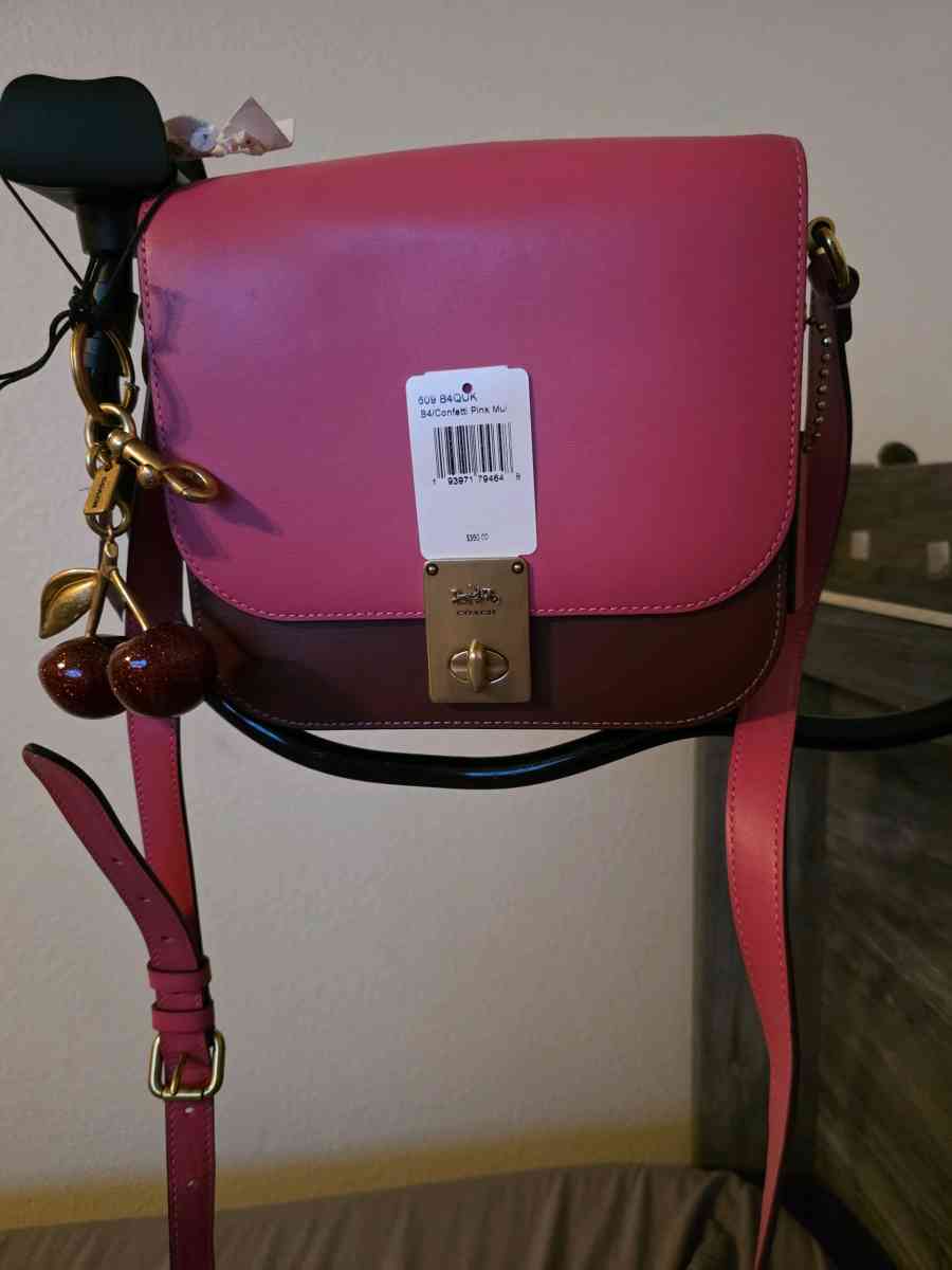Coach Hutton Saddlebag in Colorblock Confetti Pink