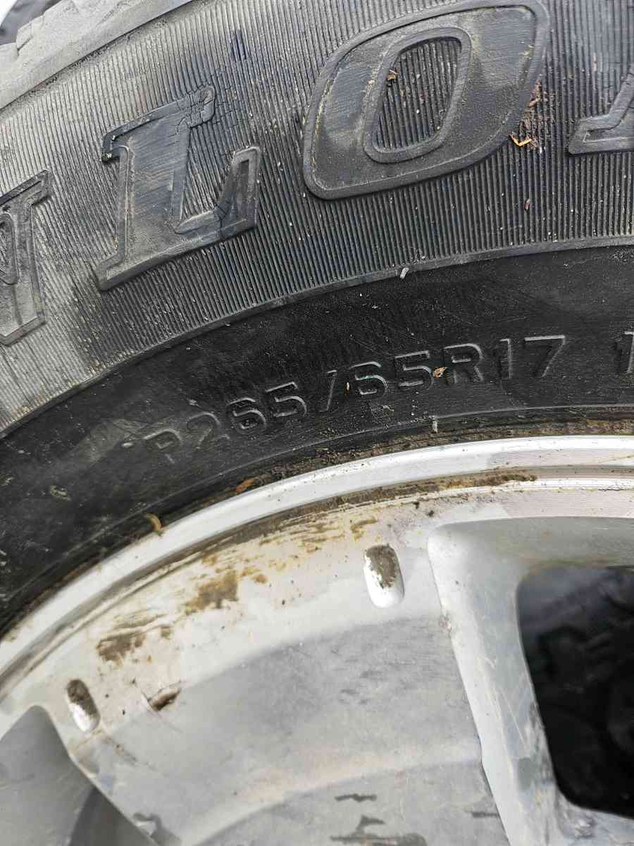 Five toyota tacoma wheels and tires - Elwood, Indiana - FleaMarketBay