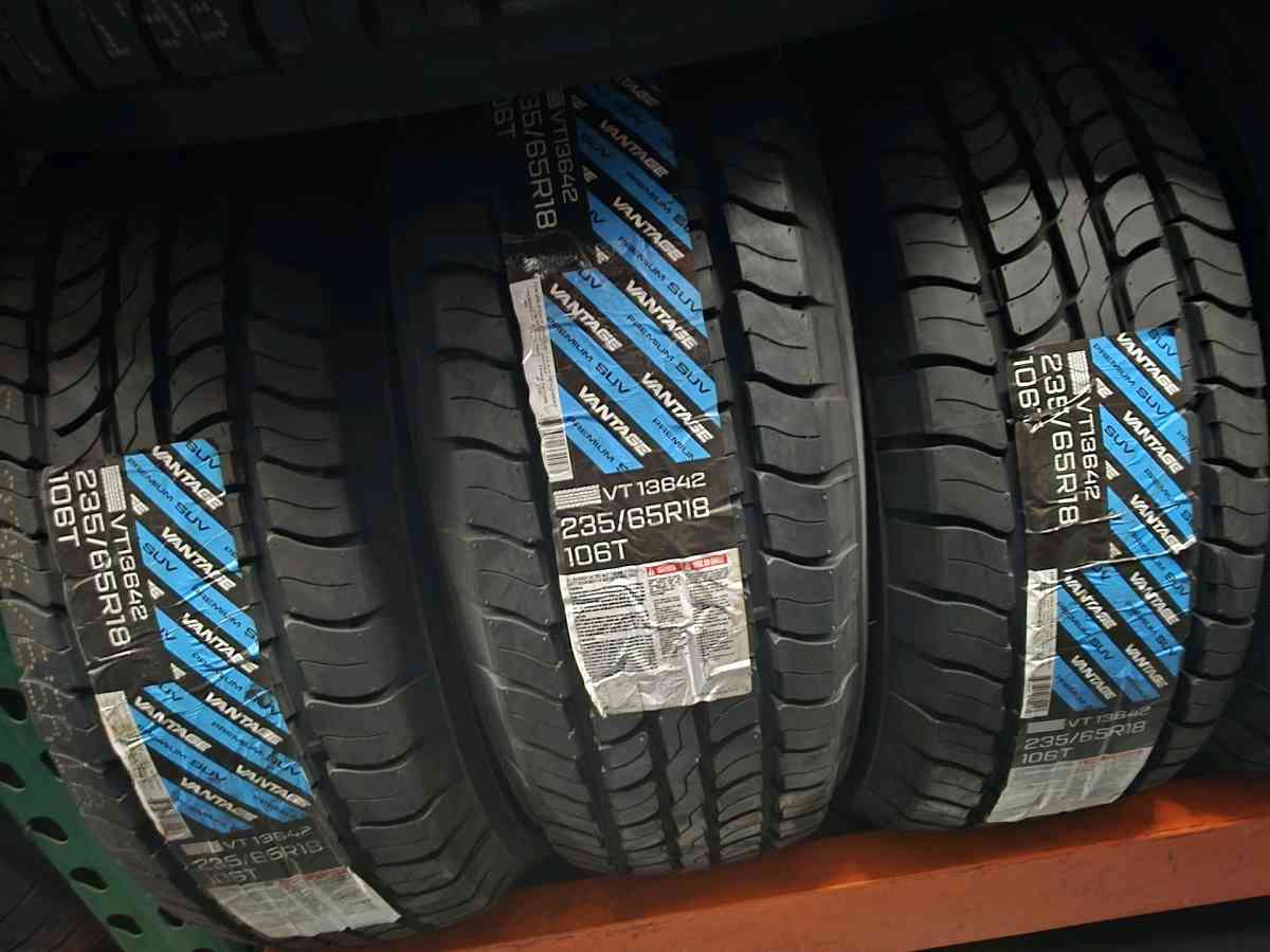 Vantage Premium Suv 235 65R18 106T