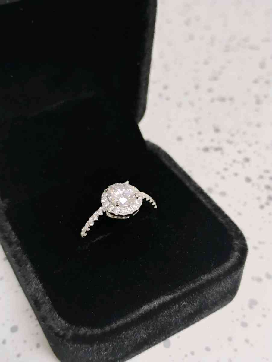 925 Stamped MOISSANITE STONE - Houston, Texas - FleaMarketBay