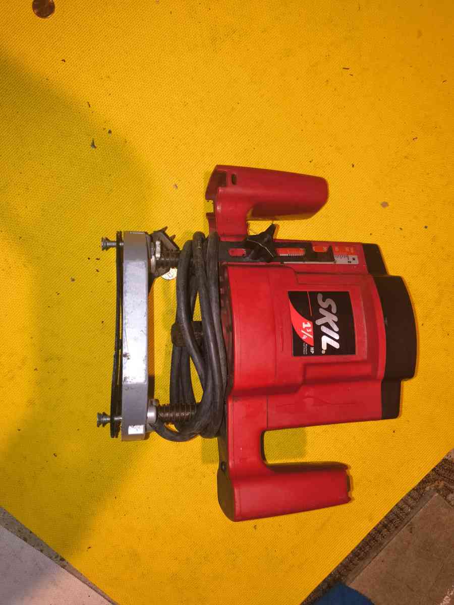 SKIL Router - Houston, Texas - FleaMarketBay