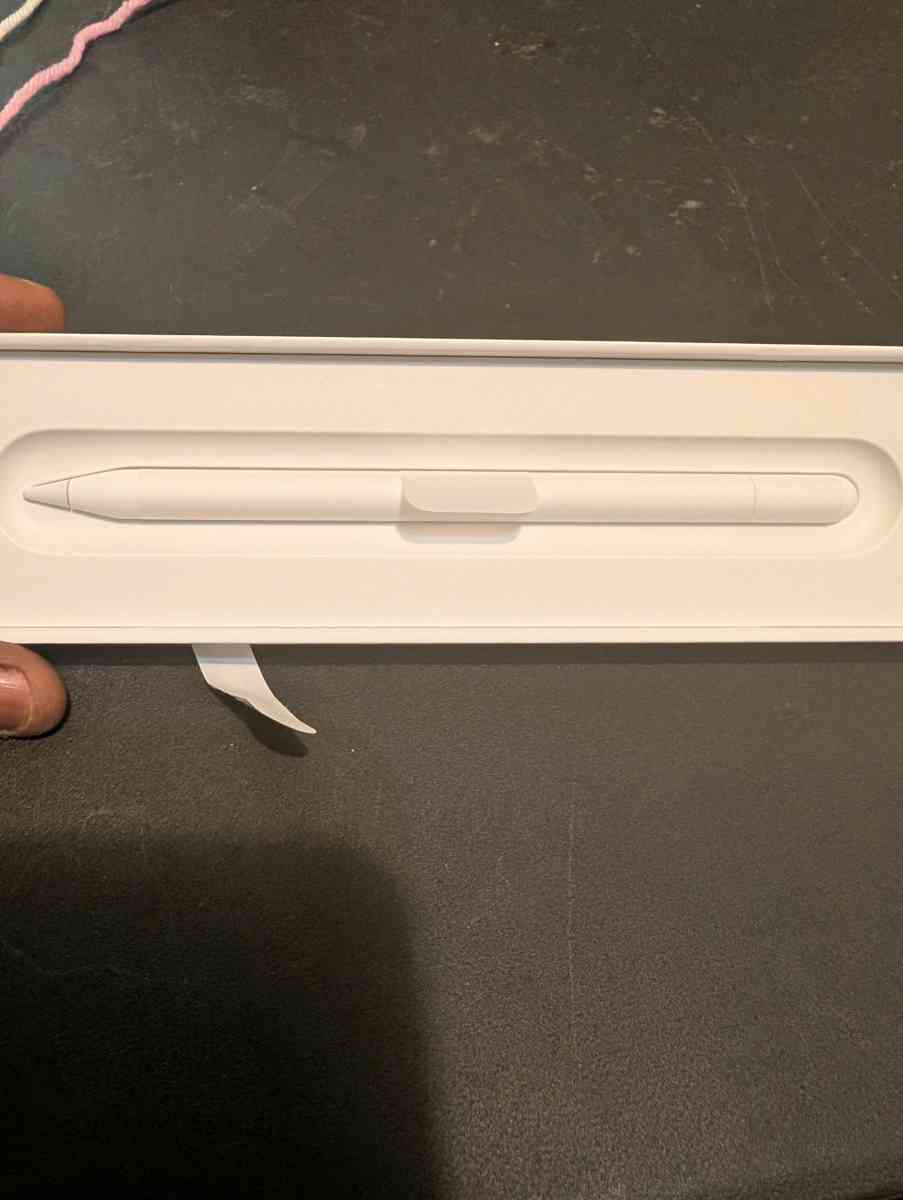apple pen with USB connector