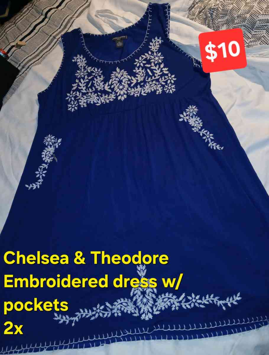 Tons of Wemons clothes - Tulsa, Oklahoma - FleaMarketBay