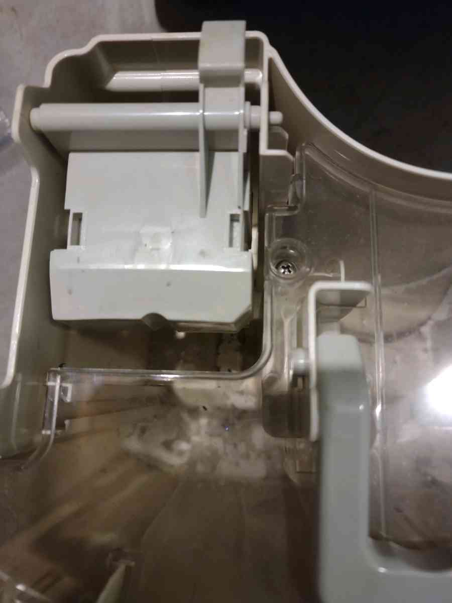 70 gallon dehumidifier - Gary, Indiana - FleaMarketBay