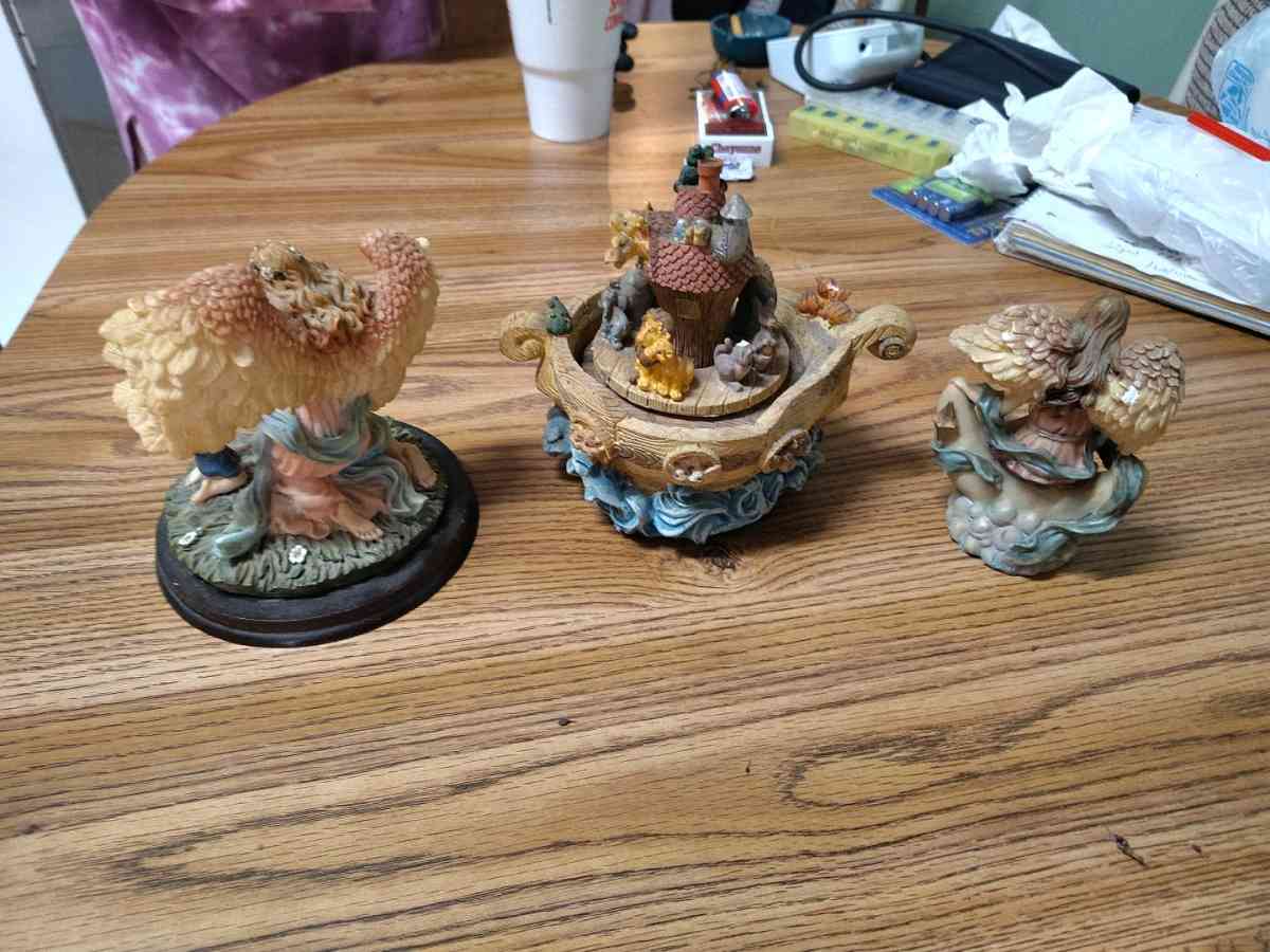 Ks collection 2angels and Noahs Ark music box