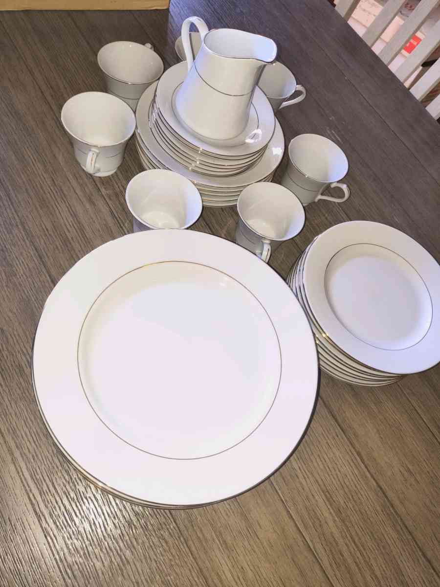 FINECHINA Dishes
