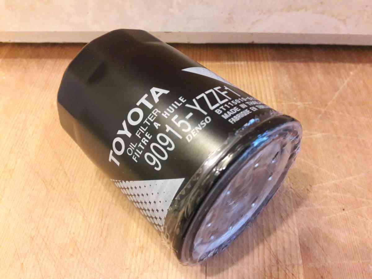 TOYOTA Oil Filter New Sealed In Plastic