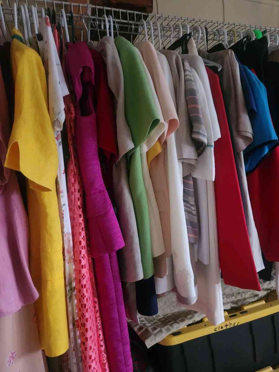 Clothes - Altamonte Springs, Florida - FleaMarketBay