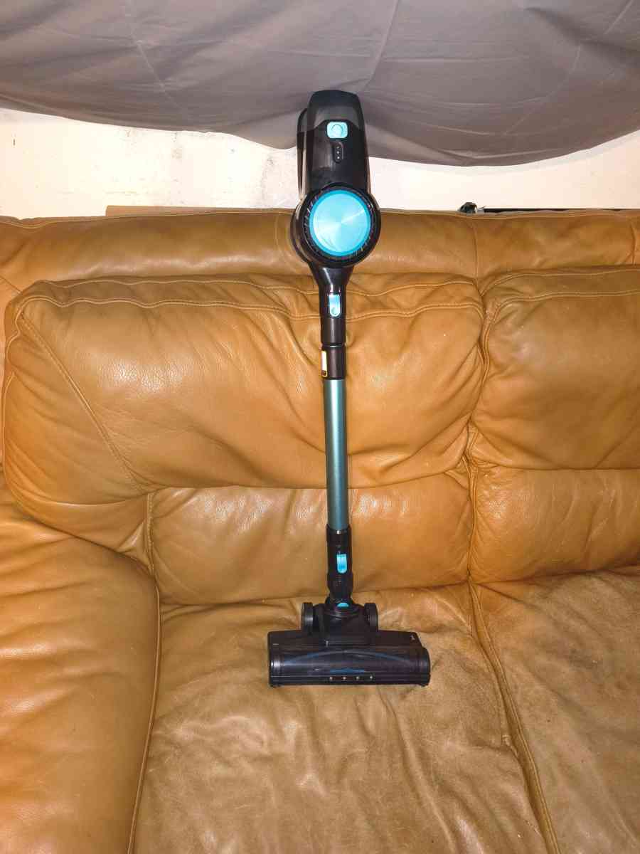 Cordless Vacuum - Houston, Texas - FleaMarketBay