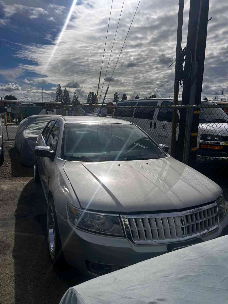 2007 Lincoln MKZ - California Hot Springs, California - FleaMarketBay