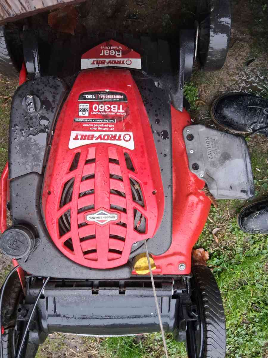 lawn mowers latters toolbox washer dryer and refrigerator t