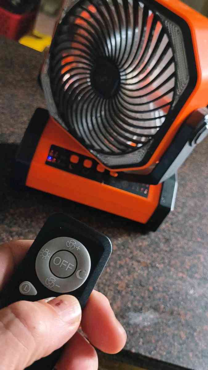 UNIVERSAL CAMPING FAN - Houston, Texas - FleaMarketBay