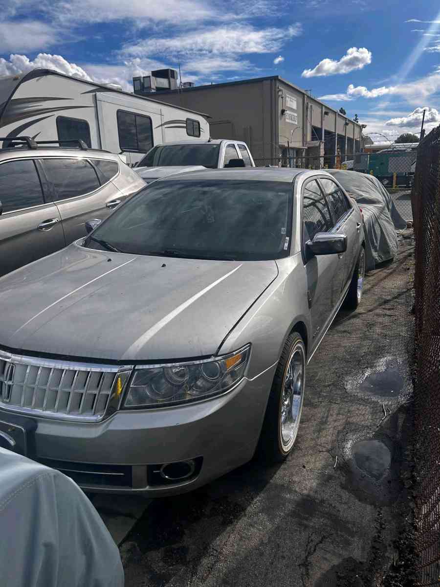2007 Lincoln MKZ - California Hot Springs, California - FleaMarketBay