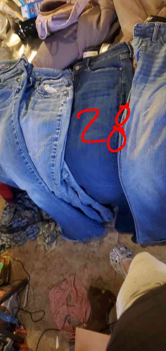 Womens size 8 jeans