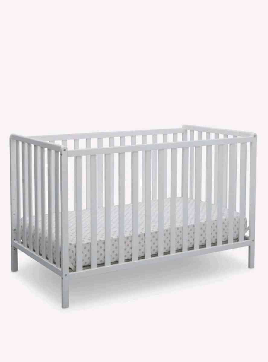baby crib
