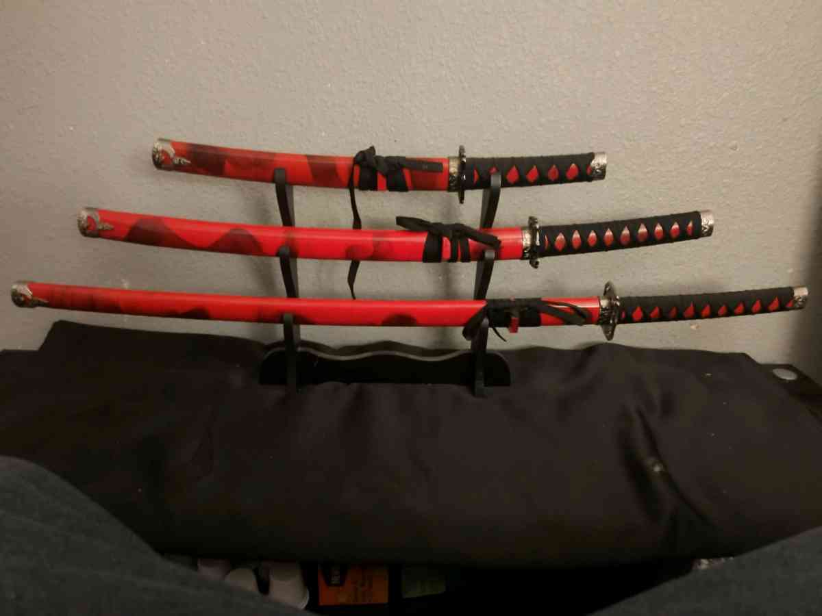 Complete 3 Piece Samurai Sword Set