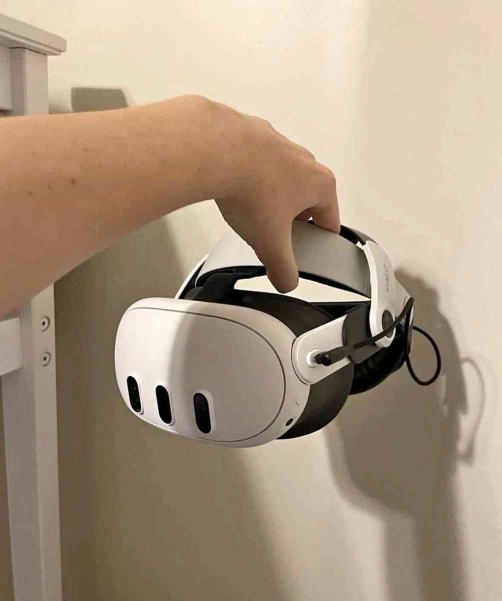 Oculus Quest 3 - Kansas City, Missouri - FleaMarketBay