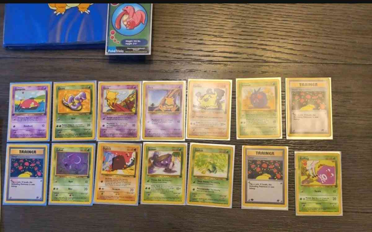 POKEMON CARD BUNDLE DEAL