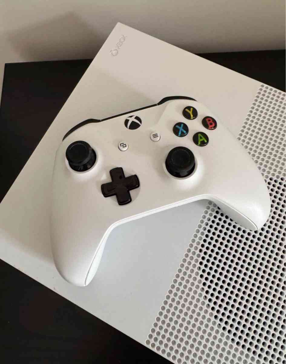 Xbox One S