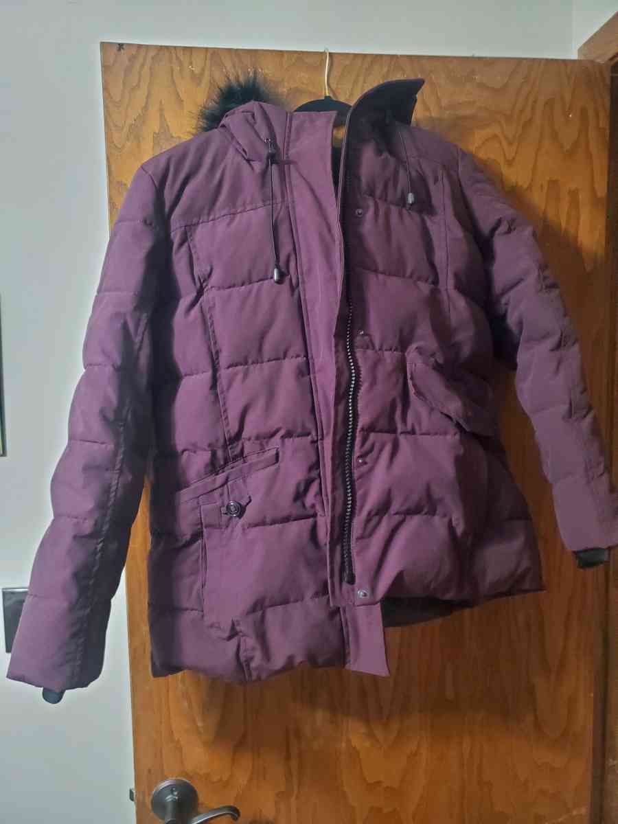 ZeroXposur Womens Puffer Jacket Burgundy Size Large - Anoka, Minnesota - FleaMarketBay