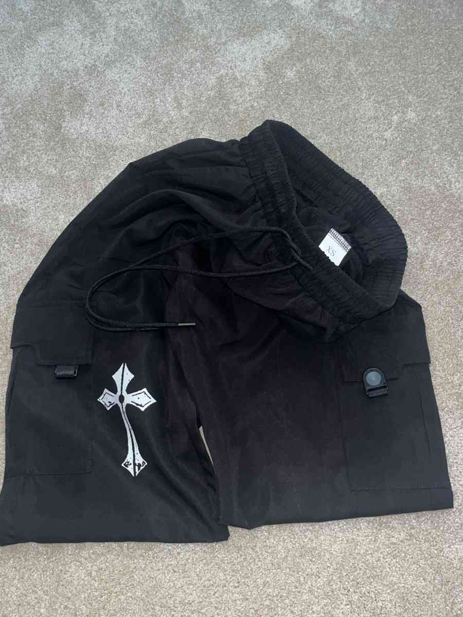 Y2K Cross Graphic  White Cargo Pants Size XS