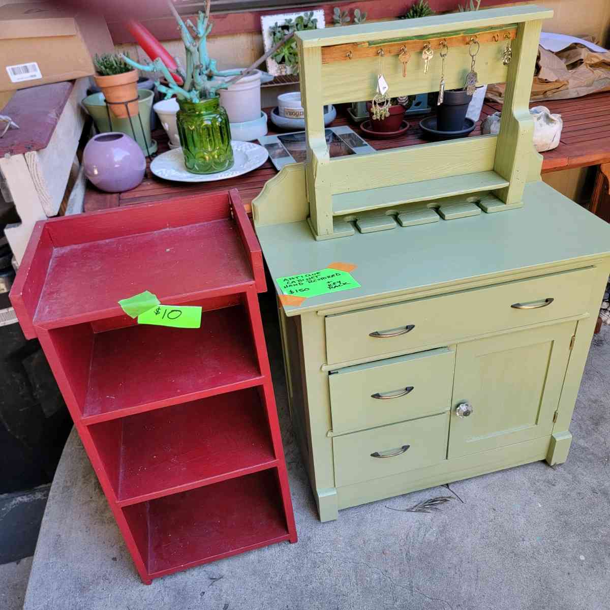 Garage and Yard Sale This Weekend 20th dna 21st - Studio City, California - FleaMarketBay
