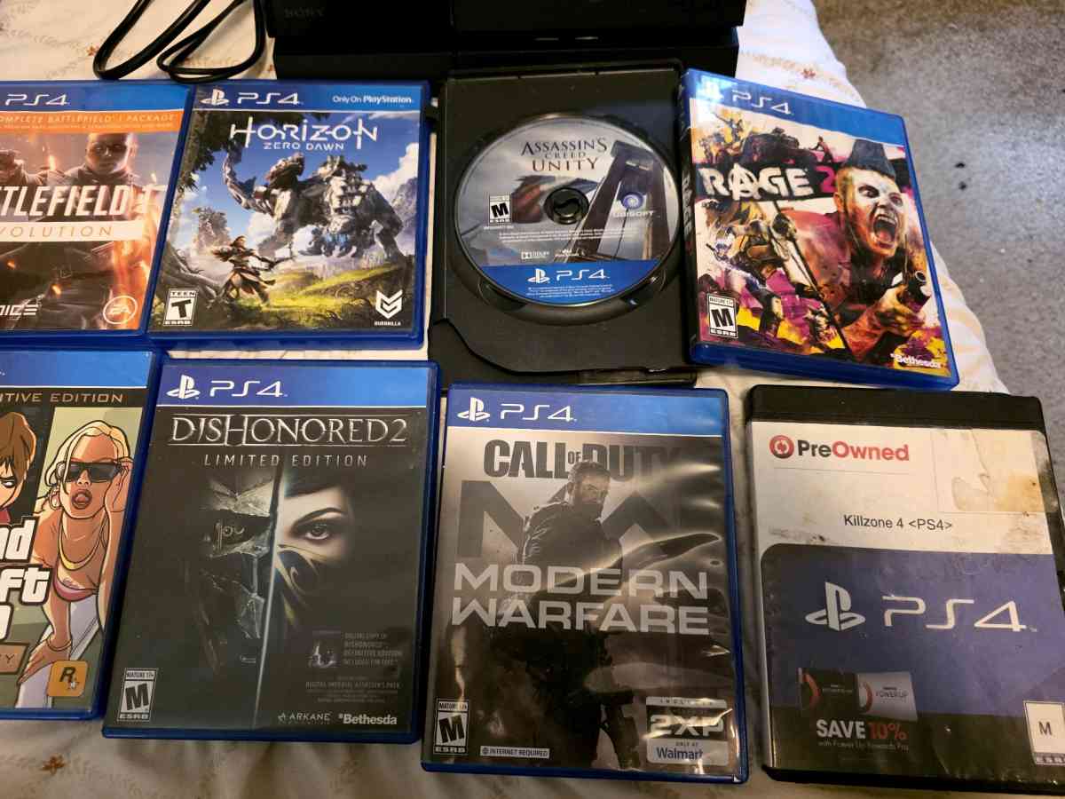 PS4 Bundle only in good condition