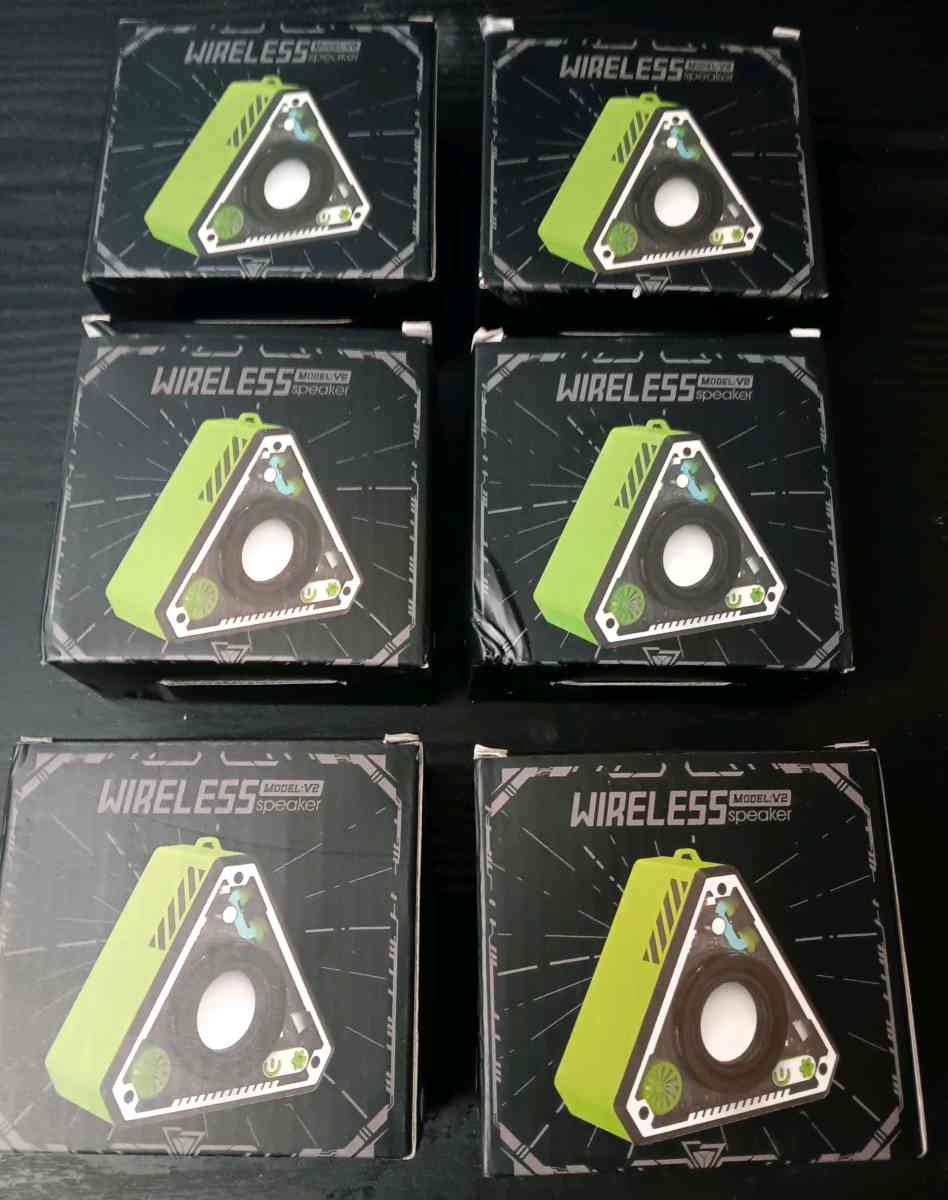 ROHS V2 MINI BLUETOOTH KEYCHAIN SPEAKERS