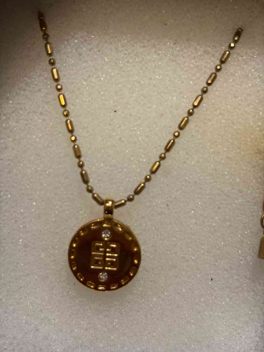 Givenchy gold tone necklace