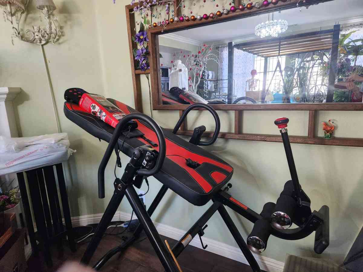 Health Gear Inversion Table