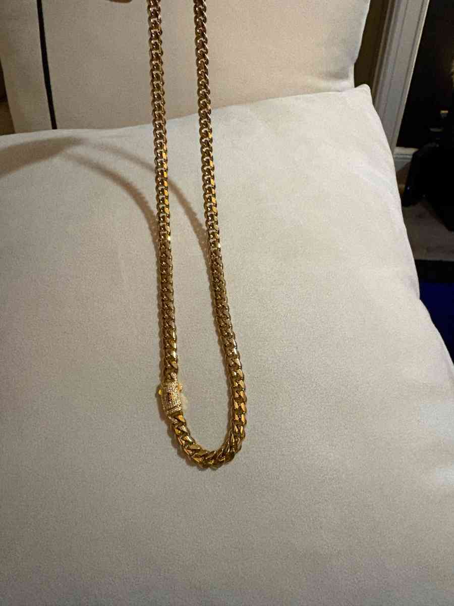 Cuban link stainless steel 24 largo 8mm