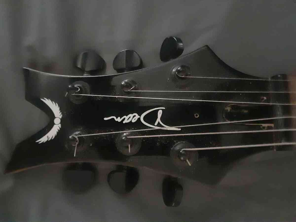 Dean Vendetta Electric Guitar