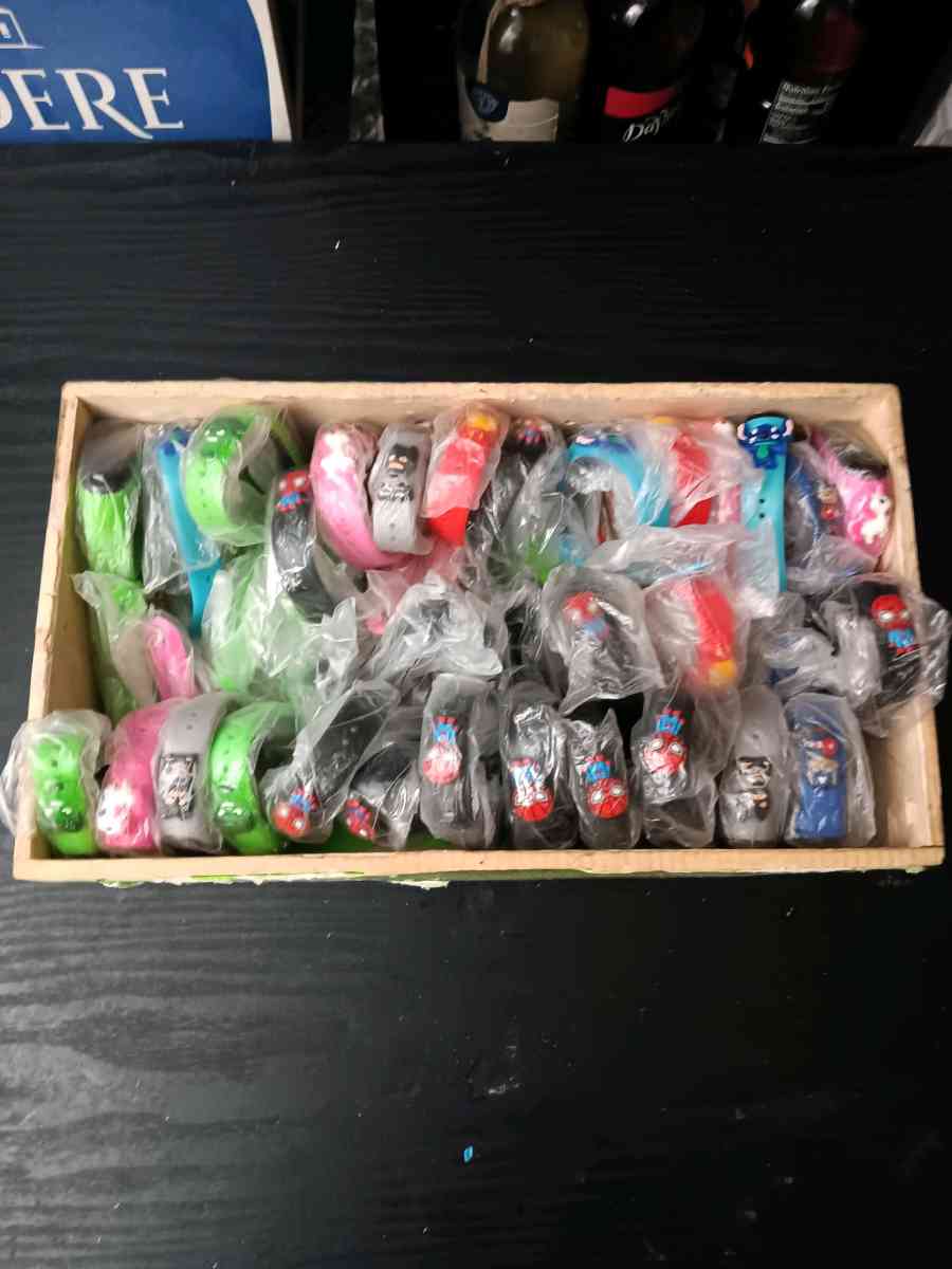 SUPER HERO CHARACTERS DIGITAL WATCHES