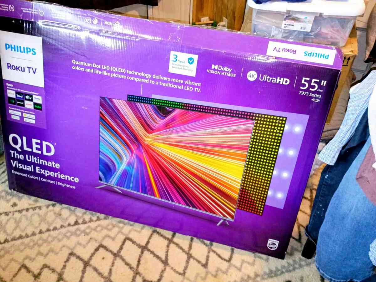 55 inch 4k QLED smart tv