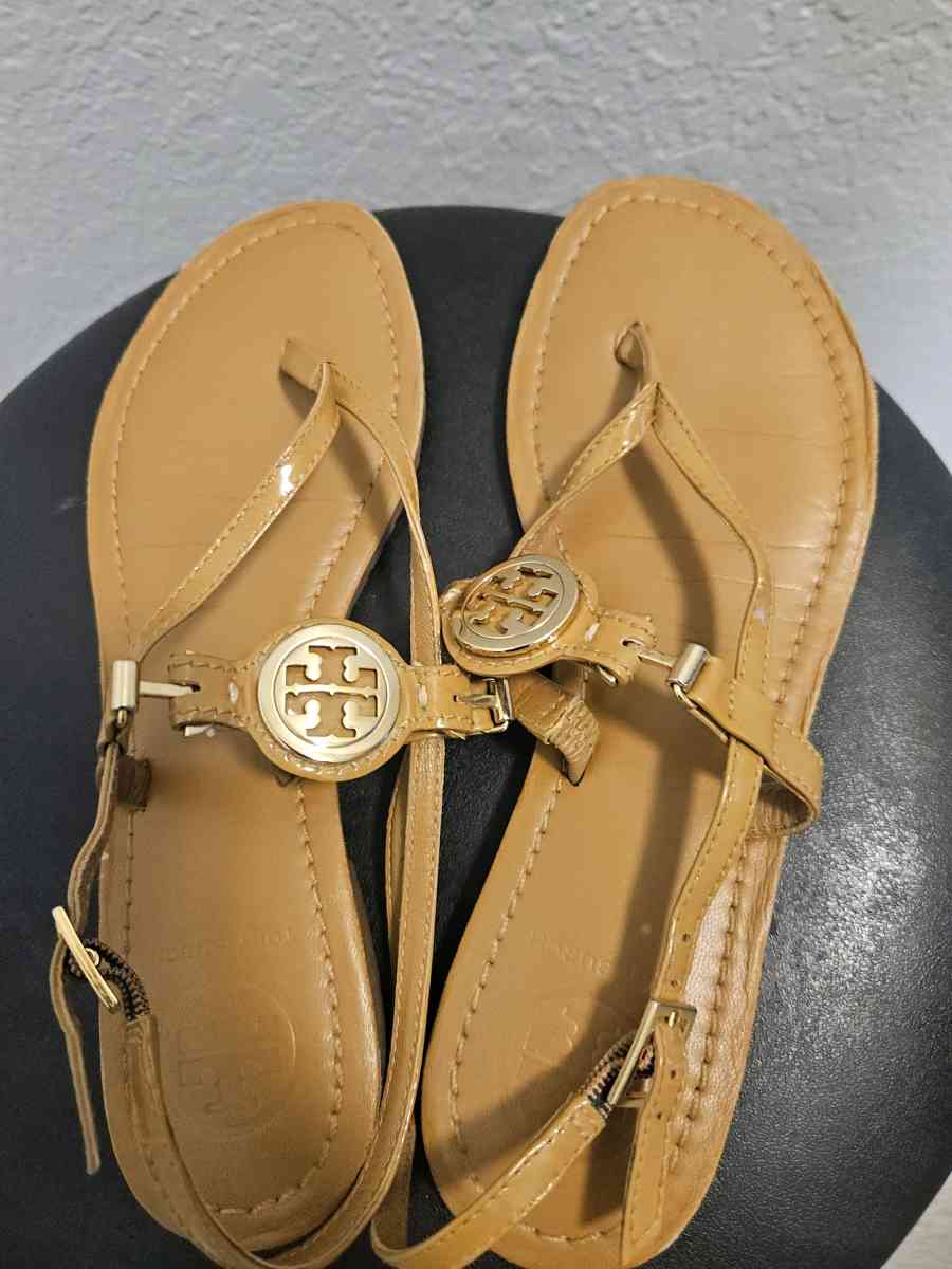 Tory Burch Ali Thong Sandals