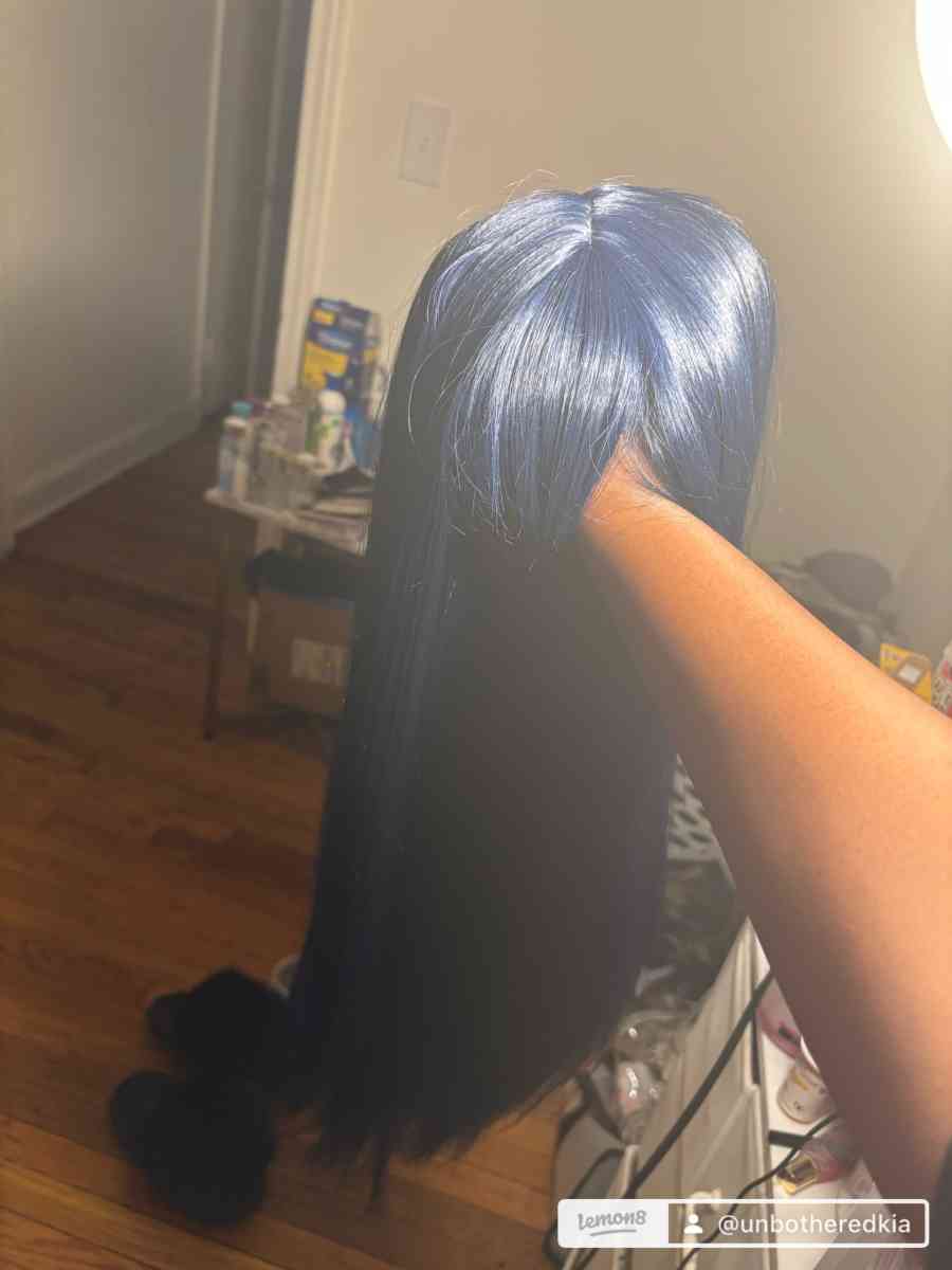 Blue bang wrap wig